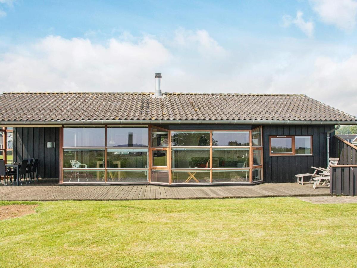 7 Person Holiday Home In Sj Lund Sjolund Экстерьер фото